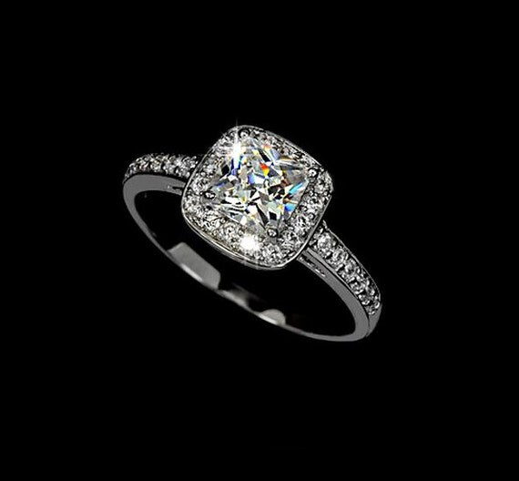 Cubic zirconia halo engagement rings uk