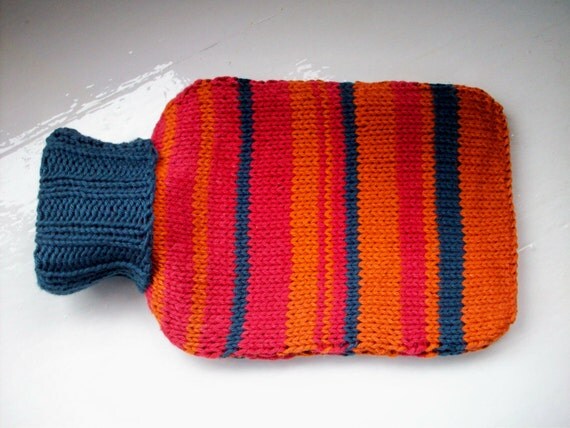 Vegan hot water bottle unisexand knitted knit by SpinningStreak