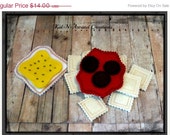 Christmas In July Sale Pretend Ravioli sauce and Garlic bread play food set Il_170x135