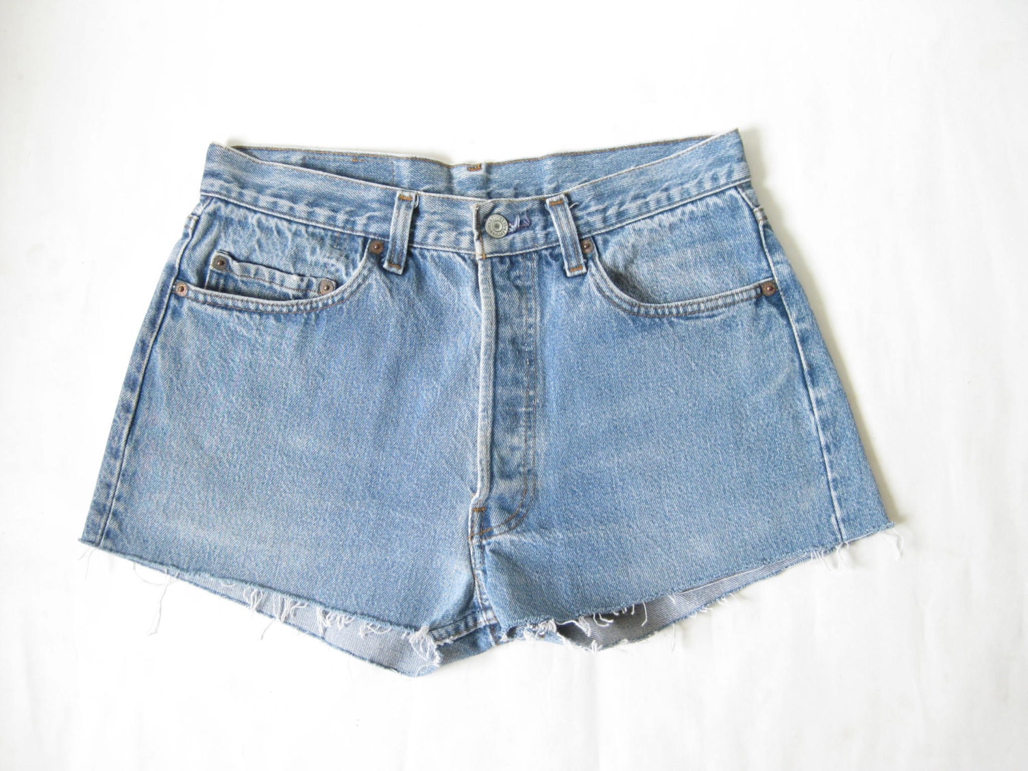 Vintage 80s LEVIS 501 Cut Off Shorts. Size 29