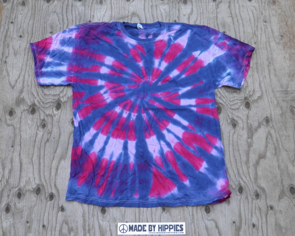 Purple and Pink Spiral Tie Dye T-Shirt Jerzees Size XL One