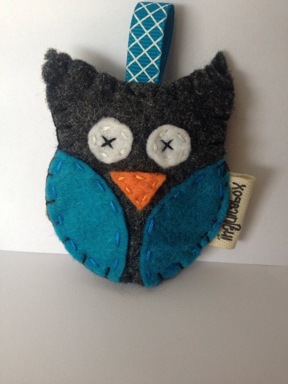 felt Owl Keychain by inajuicebox on Etsy