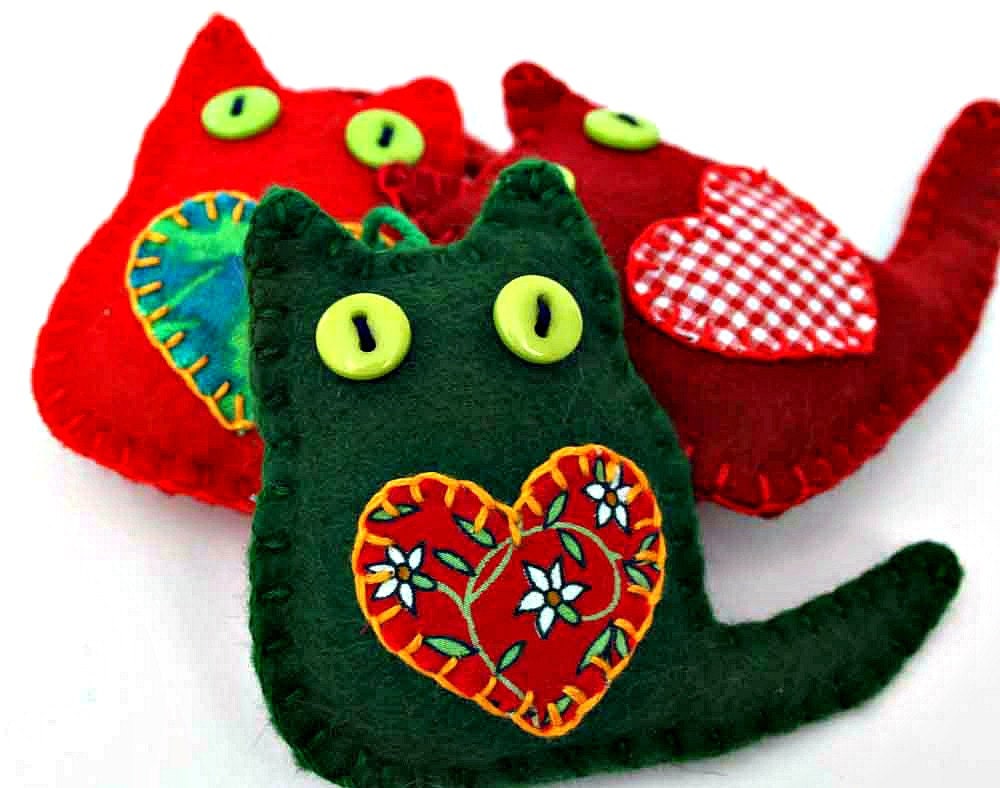cat christmas ornaments felt christmas by puffinpatchwork cat christmas ornaments felt christmas by puffinpatchwork