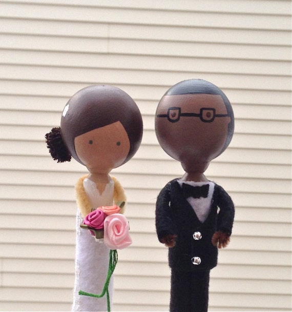 Items similar to Custom Cake Topper Bride and Groom Clothespin Dolls