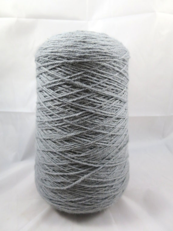 Grey Wool Rug Yarn Cone 40 oz Knitting Weaving Felting Medium