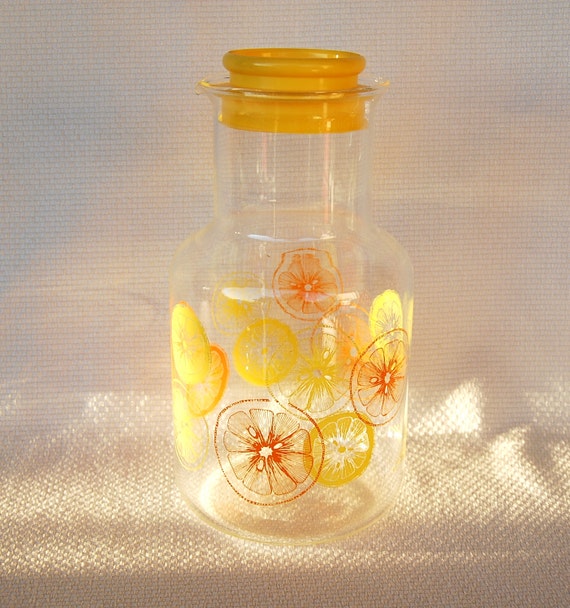 Vintage Pyrex 2 Quart Carafe 3520 Lemon And Orange Slices