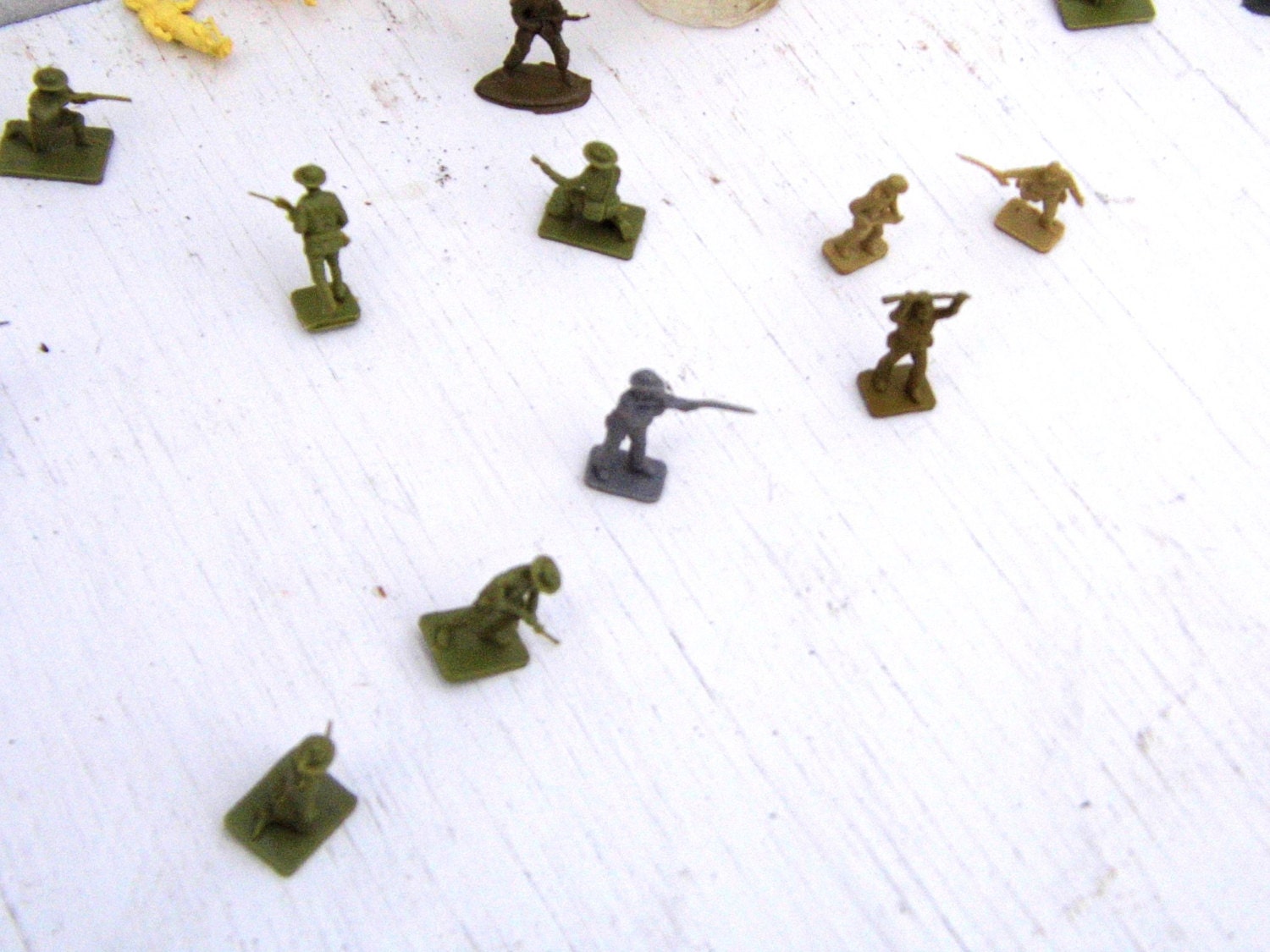 Vintage Mid Century Plastic Army Men 1960s Plastic Army Men   Il Fullxfull.542194886 39bf 