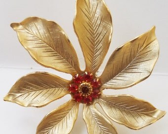 Vintage jewelry brooch ruby red rhinestones citrine gold flower brooch