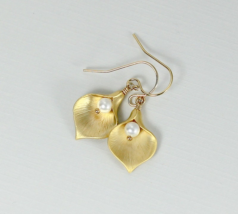 Calla Lily Earrings Gold White Pearl Calla Lily Jewelry