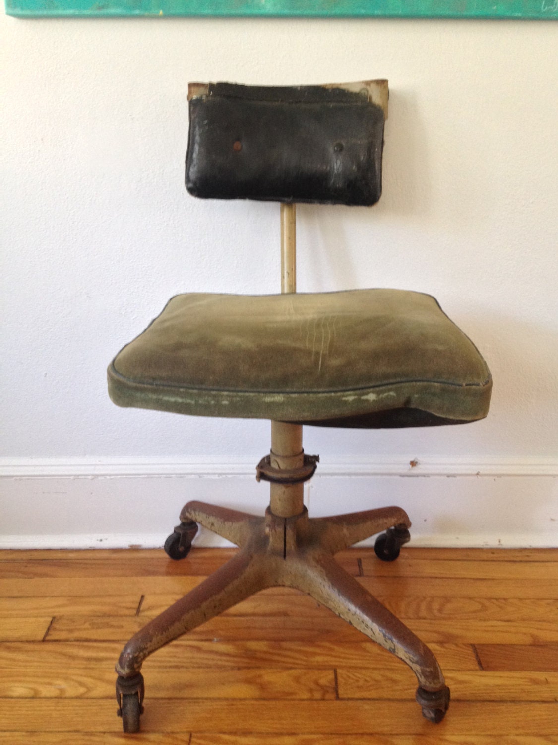 Vintage Medical Exam Chair by BarefootDwelling on Etsy