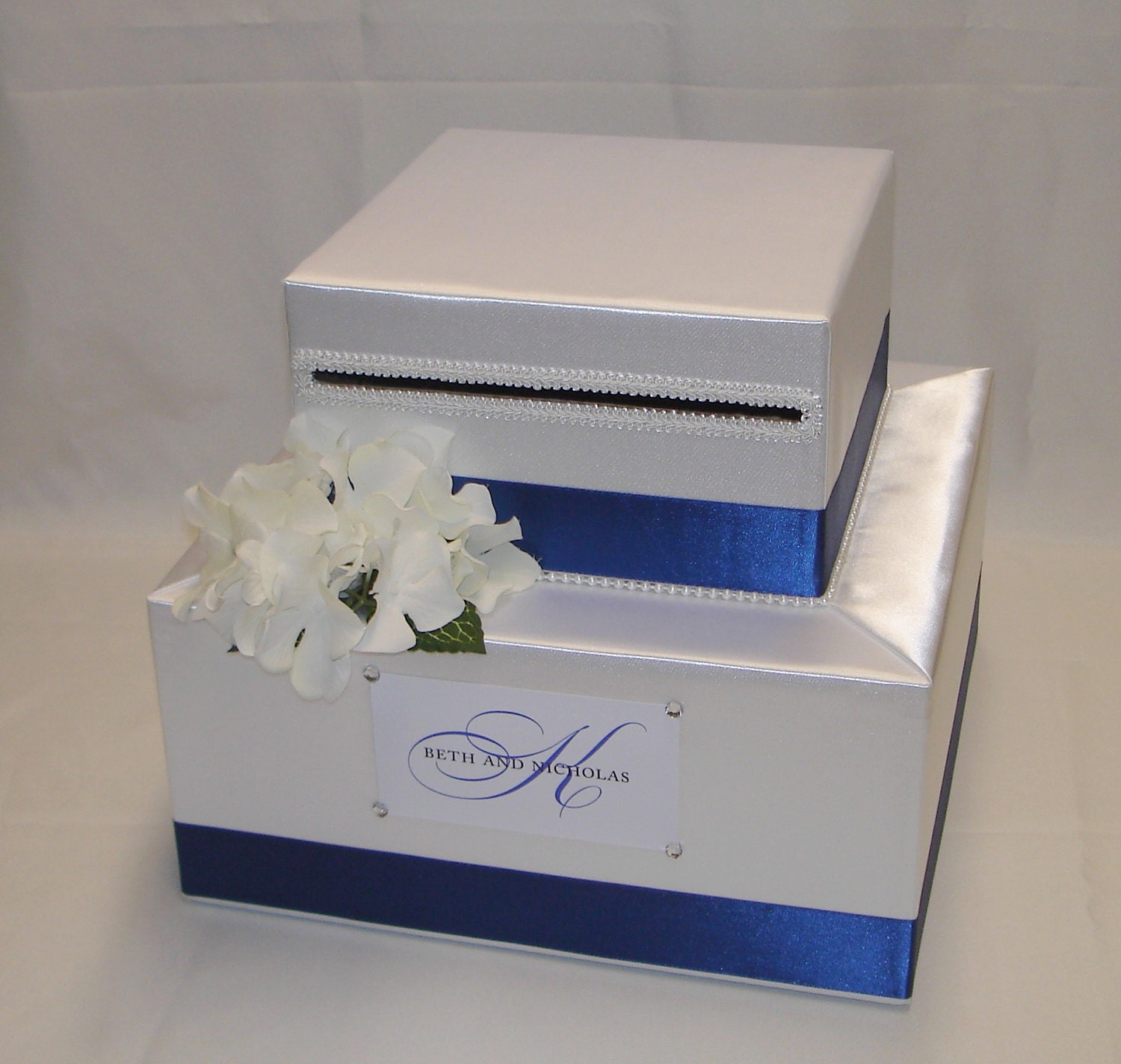 Elegant Custom made Wedding Card BoxHydrangeasany colors