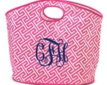 ... Tote Bag with Vinyl Sti cker Monogram Personalized Beach Bag