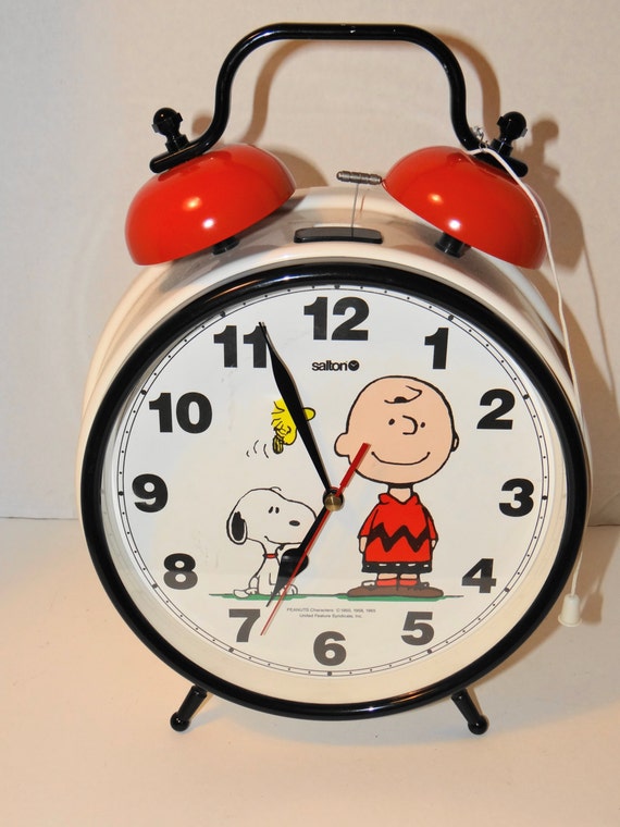 Vintage 60's BIG Charlie Brown Snoopy Woodstock Alarm