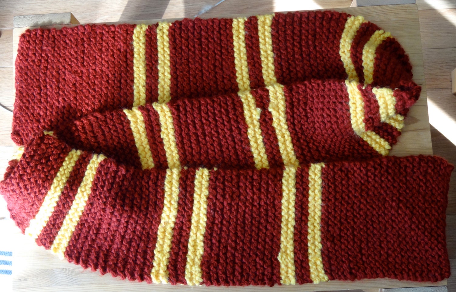 Harry Potter inspiriert Handarbeit stricken Gryffindor Schal