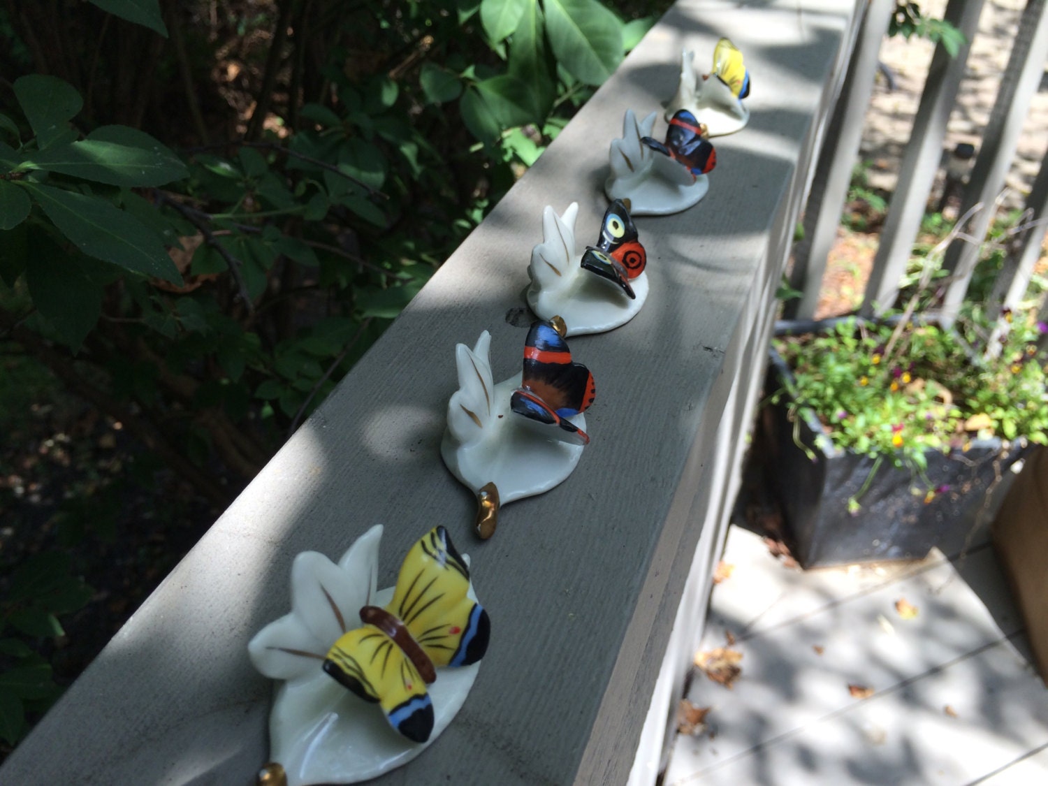 Vintage Butterfly Place Card Holders in Colorful Porcelain. Table ...