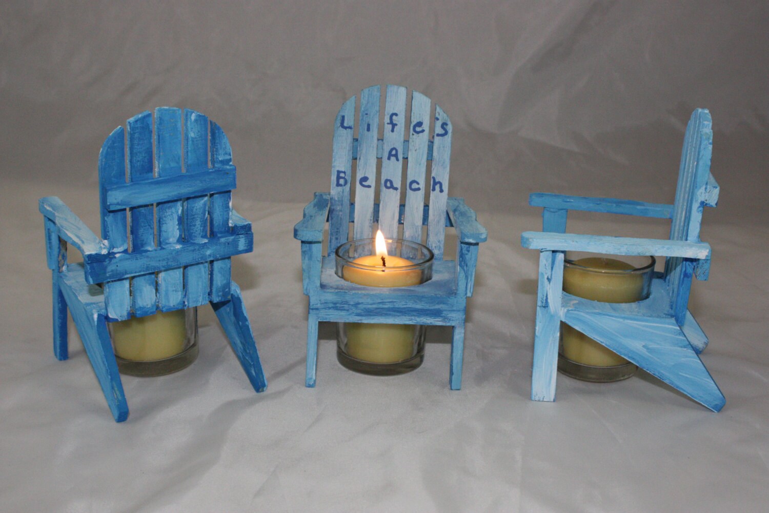 Modern Beach Chair Candle Holder with Simple Decor