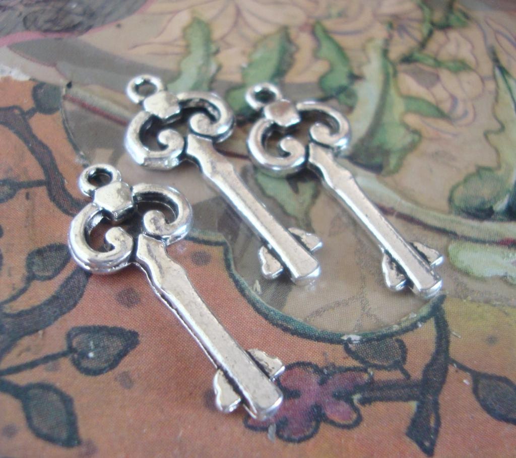 Craft Keys 3 Embellishments by FlauntingCharms on Etsy