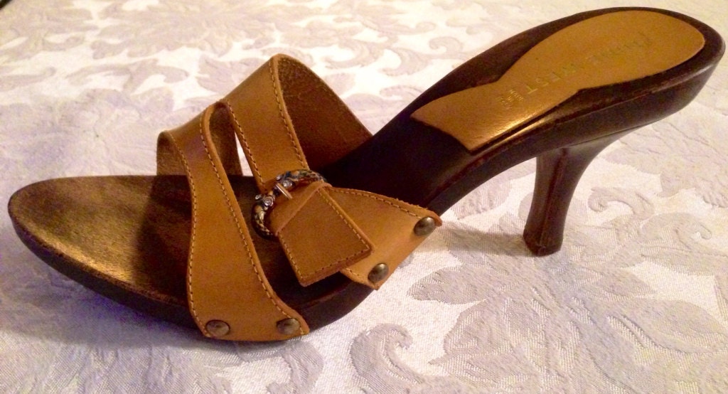 Vintage Nine West leather shoes-PRICE by InTheBusinessOfCool