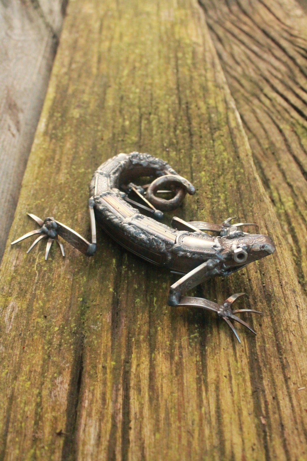 Metal Lizard Sculpture made from recycled by GreenHandSculpture