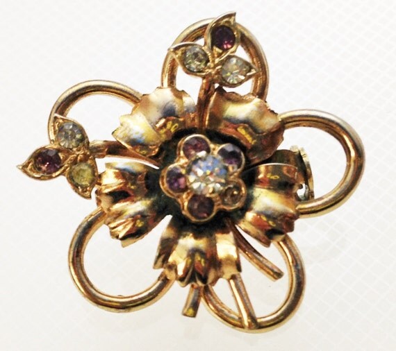 Coro Signed Designer Rhinestone Tiny Gold Open Petal Flower