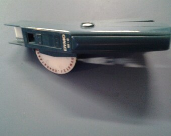 Vintage 60s Dymo Mark VI Labelmaker with Case