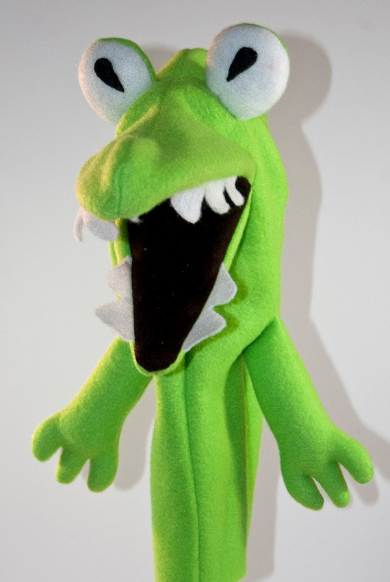Alligator Hand Puppet Pattern with Movable Mouth