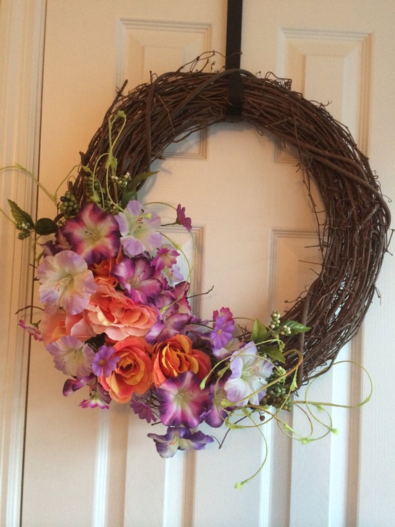 Items similar to Fun Floral Grapevine Wreath 18