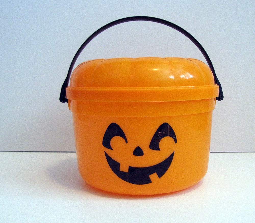 Vintage McDonald's Happy Meal Pumpkin Halloween Bucket