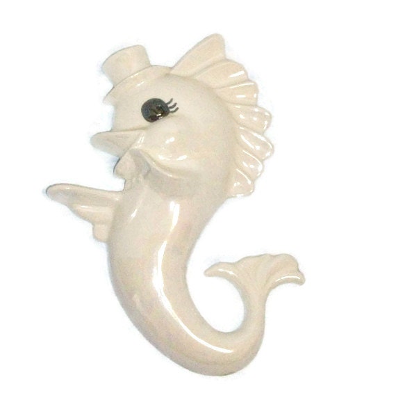 Vintage Ceramic Fish Bathroom Wall Decoration by TheVintageDresser