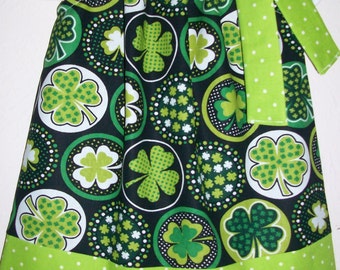 St Patricks Day Dress Pillowcase Dress Girls Dress with Shamrocks Dress with Clovers Irish Dress Green Dress St Patricks Day Outfit