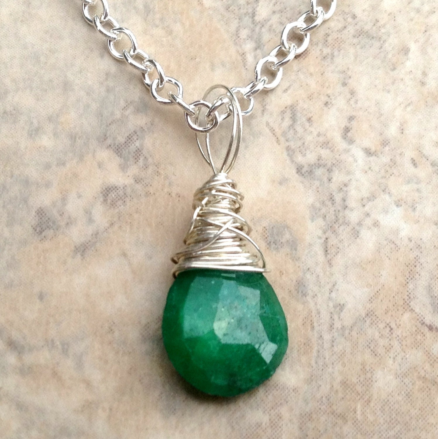 Genuine Emerald Necklace Fine Jewelry Precious Gemstone Tear