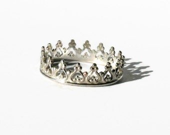 Silver Crown ring Argentium silver ring Sterling silver ring princess ring Argentium ring Sterling Silver stacking ring