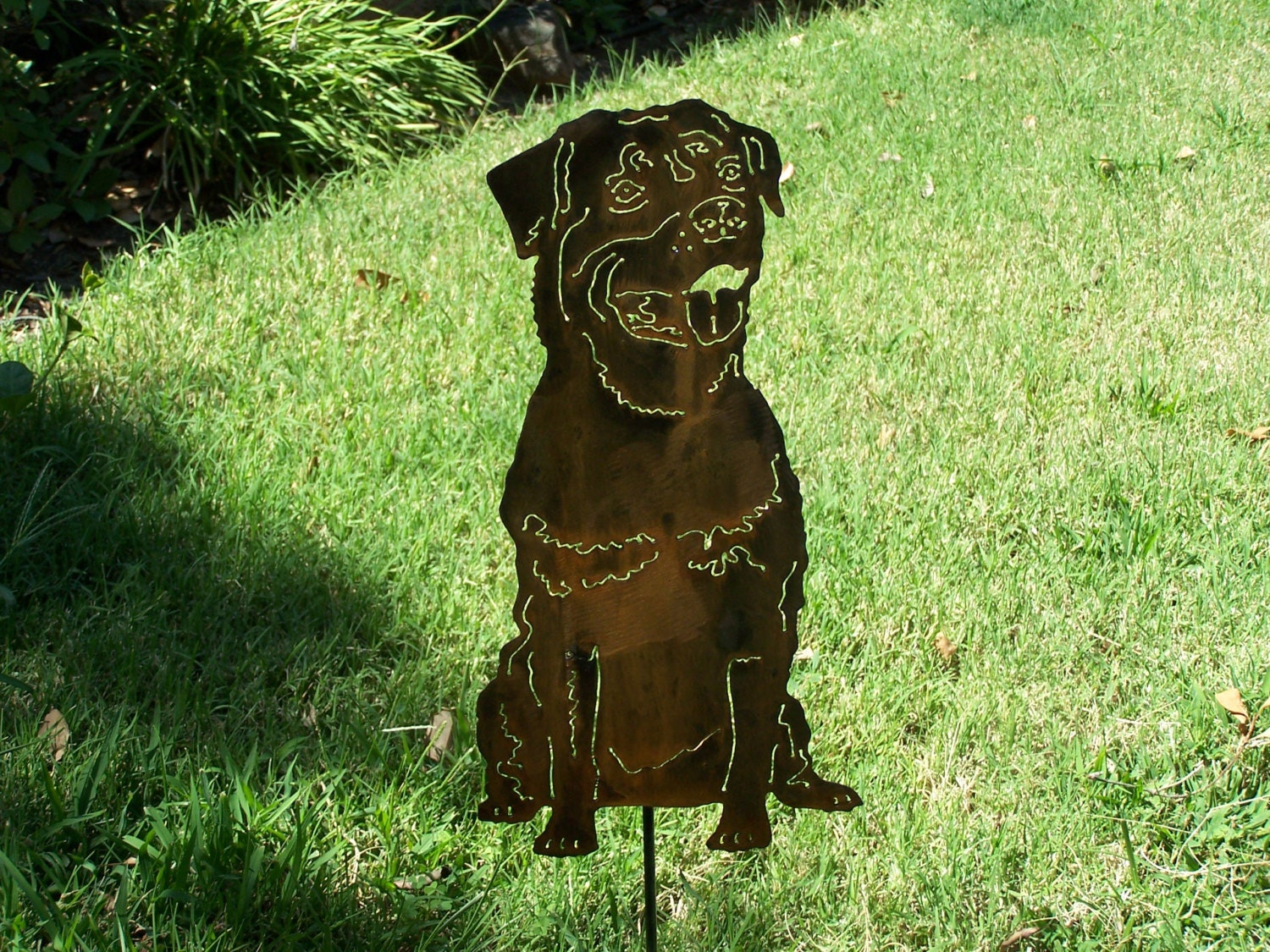 rottweiler garden statue