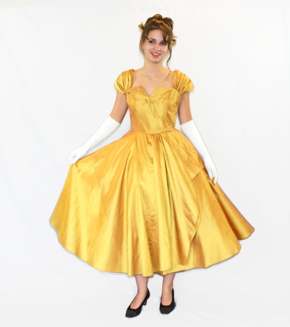 50s gold dress. Vintage formal dress. Shark skin dress. Size