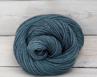 Vega - Hand Dyed Alpaca Merino Wool Silk Worsted Yarn - Colorway: Marquesas