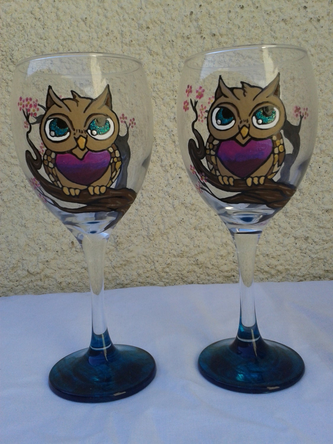 Cute Glittery Owl Wine Glasses