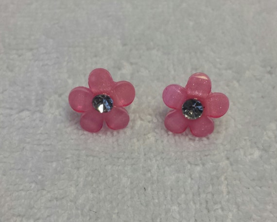 Acrylic Flower Stud Earrings by SimpleFunCreations on Etsy