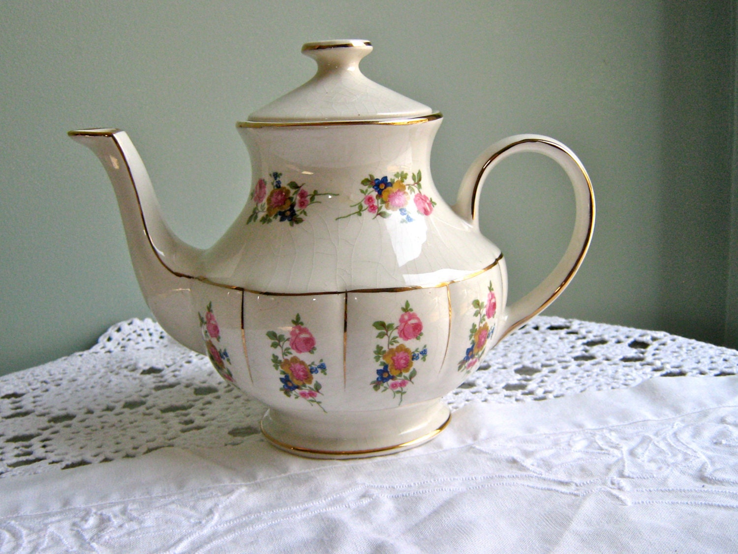 Arthur Wood Donegal Made in England Teapot