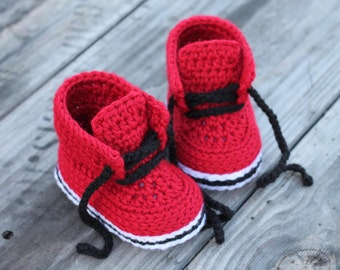  Crochet Pattern, Red Crochet Baby Boots, street shoes PATTERN ONLY