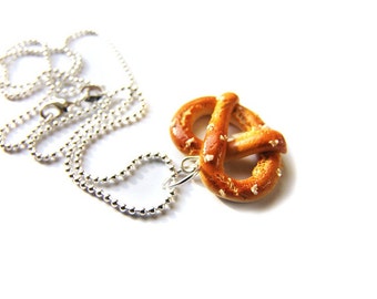 Oktoberfest Pretzel Pendant Charm, Pretzel Necklace, Miniature Food Jewelry, Polymer Clay Food Charm, Oktoberfest Jewelry
