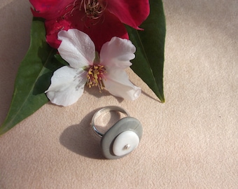 Beach stone Ring Pebble Ring Natural Stone Sterling Silver Ring Handmade Pebble Jewel