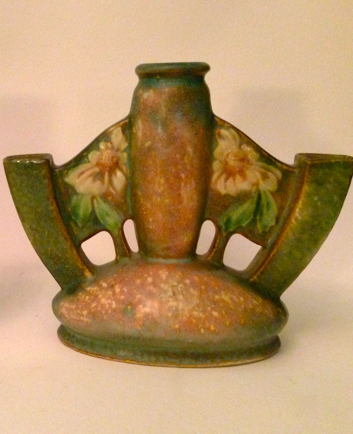 Roseville Dahlrose Triple Bud Vase by ErnestosTreasures on Etsy