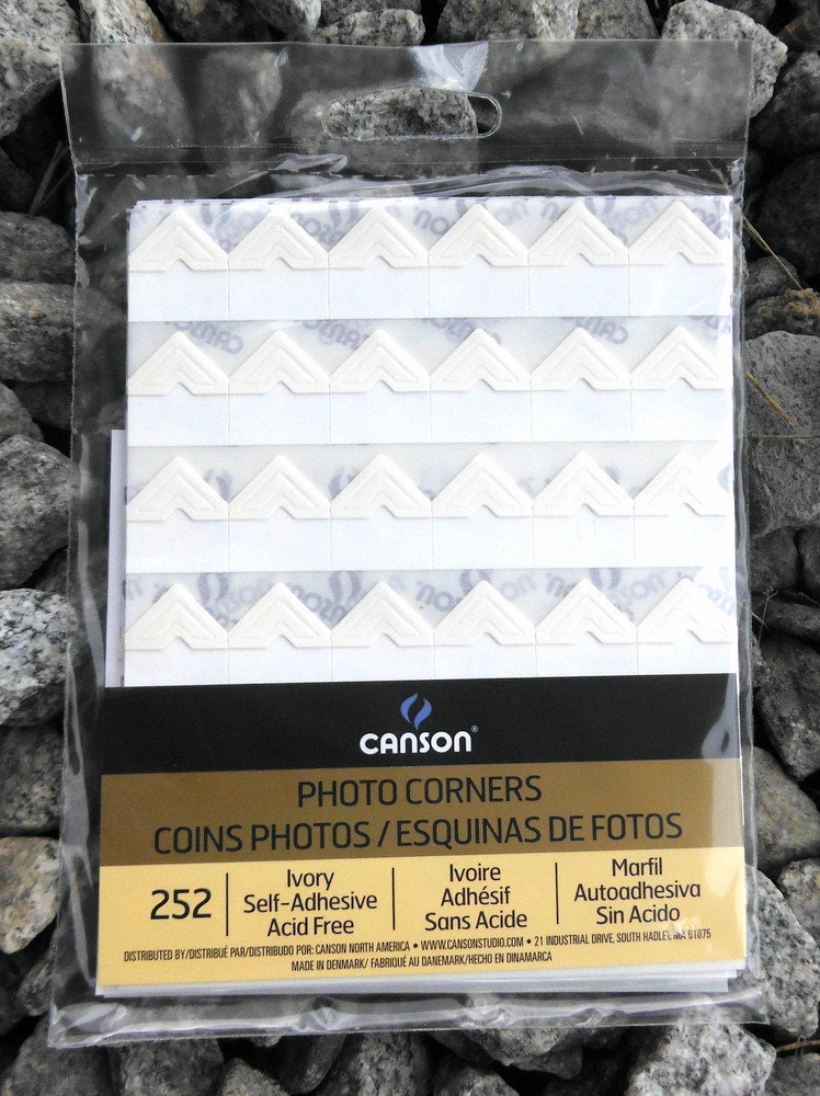 Ivory photo corners selfadhesive acidfree 252 ct.