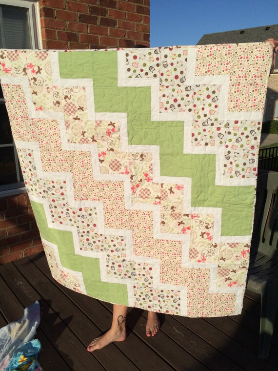 Zig Zag Baby Toddler Quilt Owls