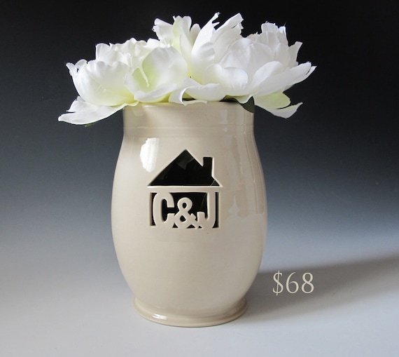 Housewarming or Wedding Gift - Personalized vase with first initials - House and Home