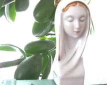 Vintage Virgin Mary Bust Figurine i n white and gold ...