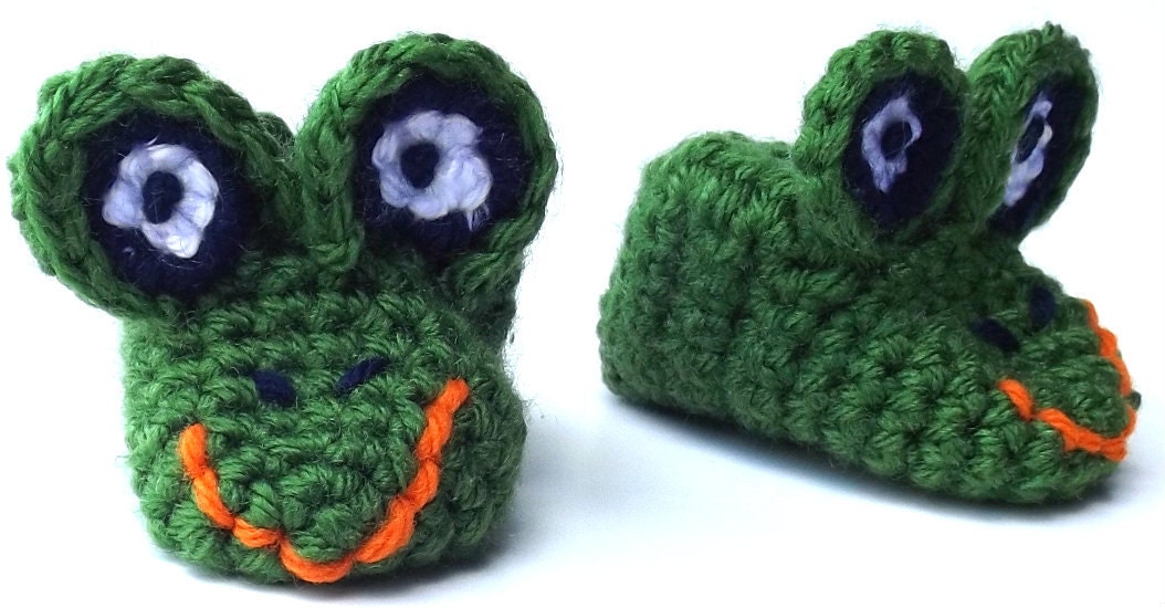 Gators Crochet Baby Booties Size 0 to 3 Months Size 3 to 6