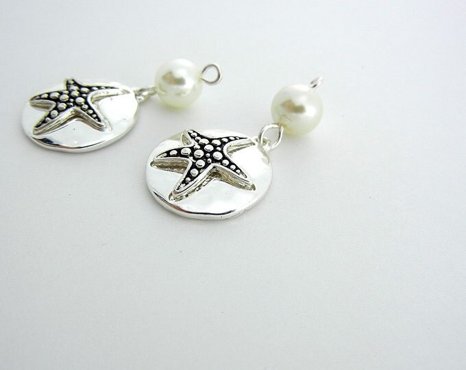 Pair of Round Starfish with Faux Pearl Charms