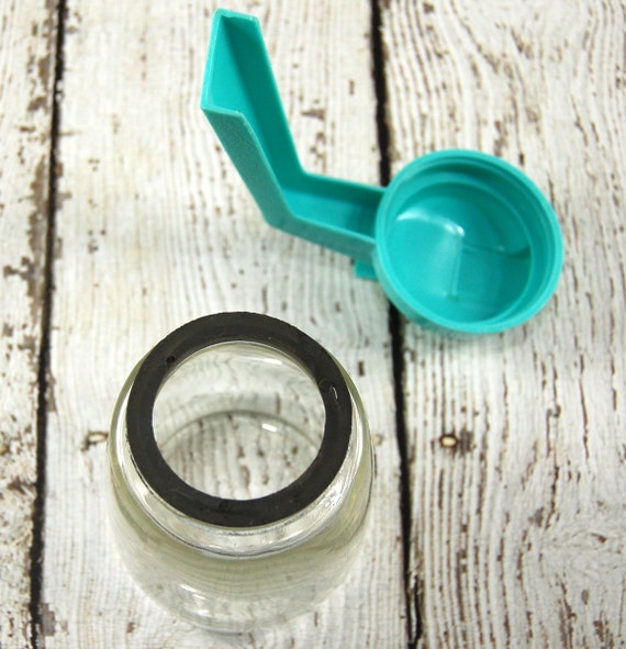 Vintage 1950s Turquoise Syrup Pitcher Glass Pourer Plastic Lid