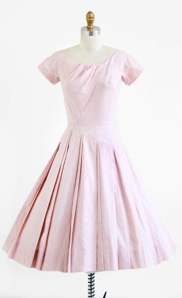 vintage 1950s dress / 50s dress / Baby Pink Pleated Party